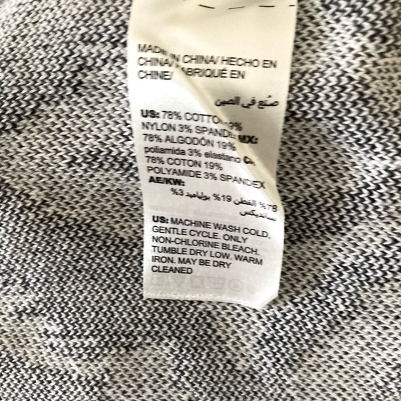 NWT Chico’s Contrast Jacquard Cardigan Size M - Picture 11 of 11